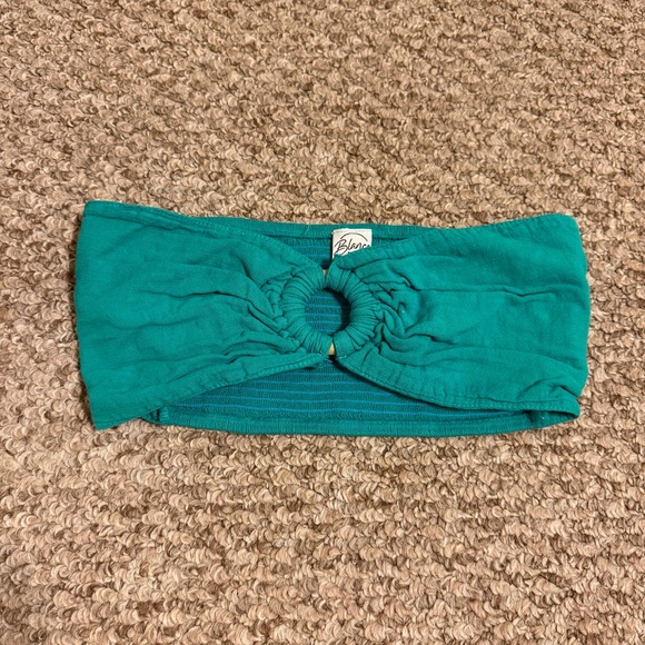 Blanco By Nature Women’s Size Medium Emerald Green Ruched Back Bandeau Crop Top - Picture 2 of 6